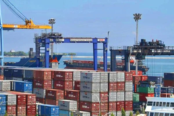 Infrastruktur Handal di Pelabuhan Dongkrak Arus Peti Kemas