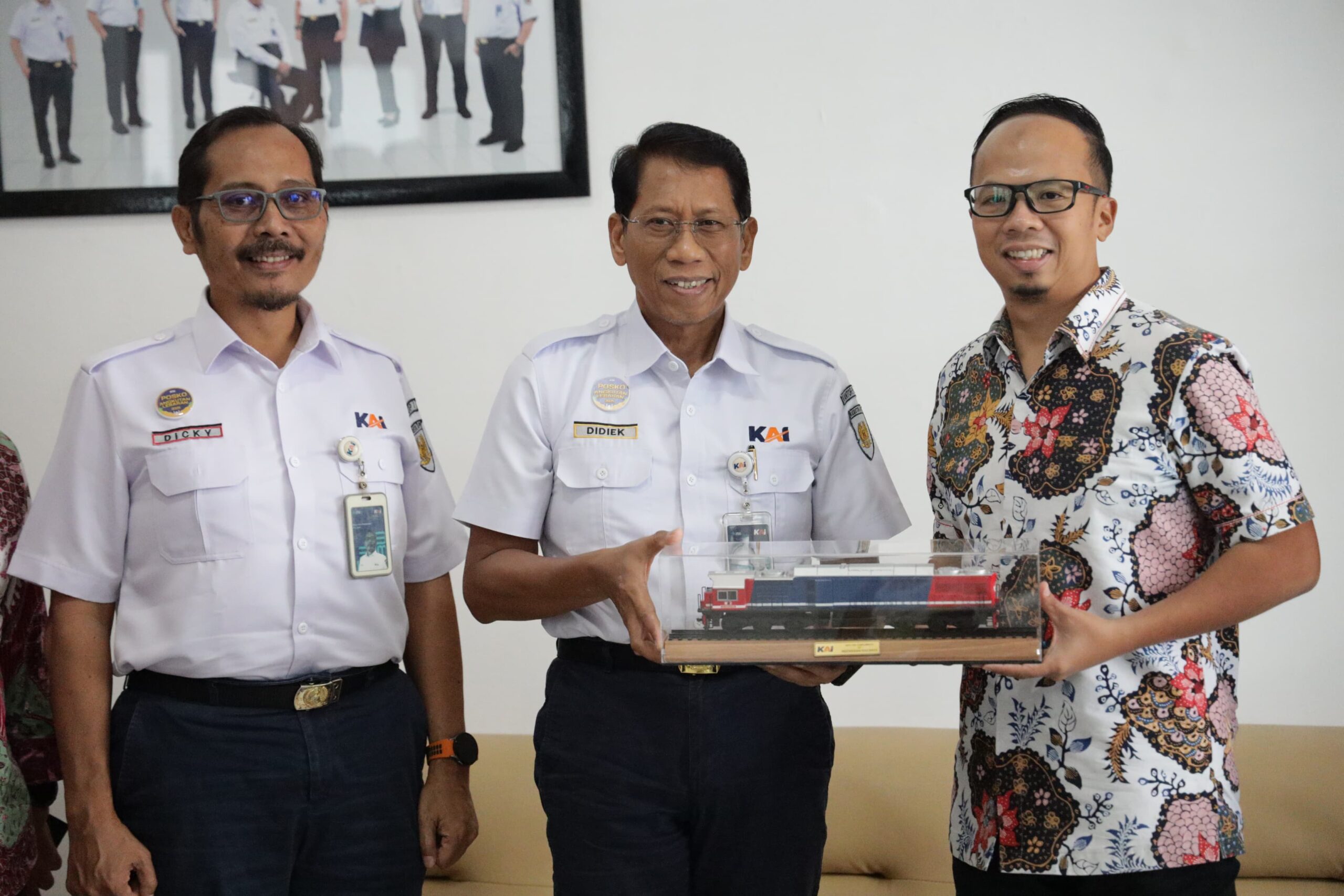 Dirut KAI Pastikan Kesiapan Stasiun Tasikmalaya dalam Melayani Angkutan Lebaran