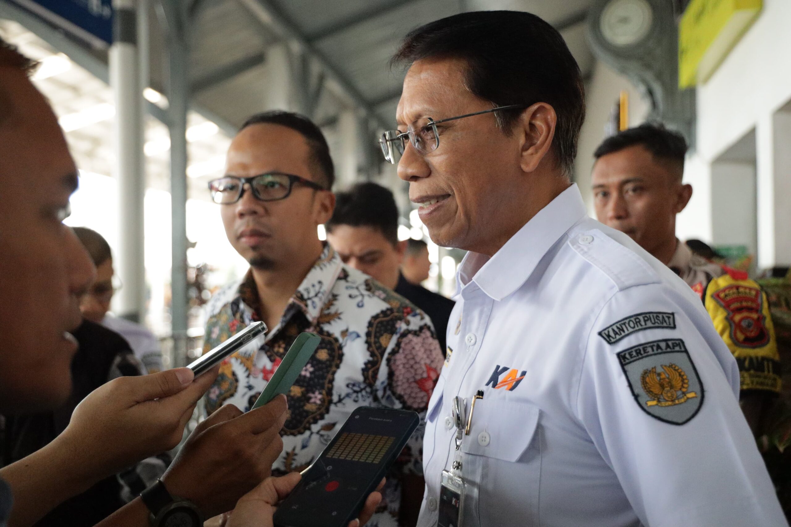 Dirut KAI Tinjau Posko Angkutan Lebaran di Stasiun Tasikmalaya