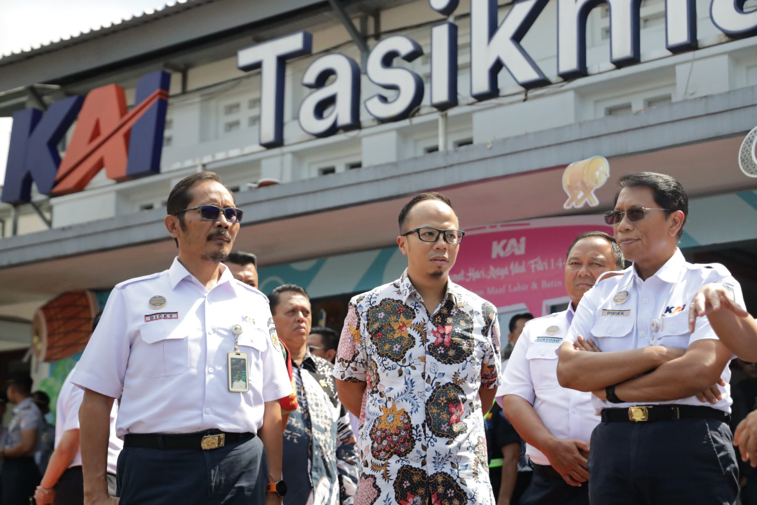 Dirut KAI Tinjau Stasiun Tasikmalaya, Pastikan Kesiapan Angkutan Lebaran