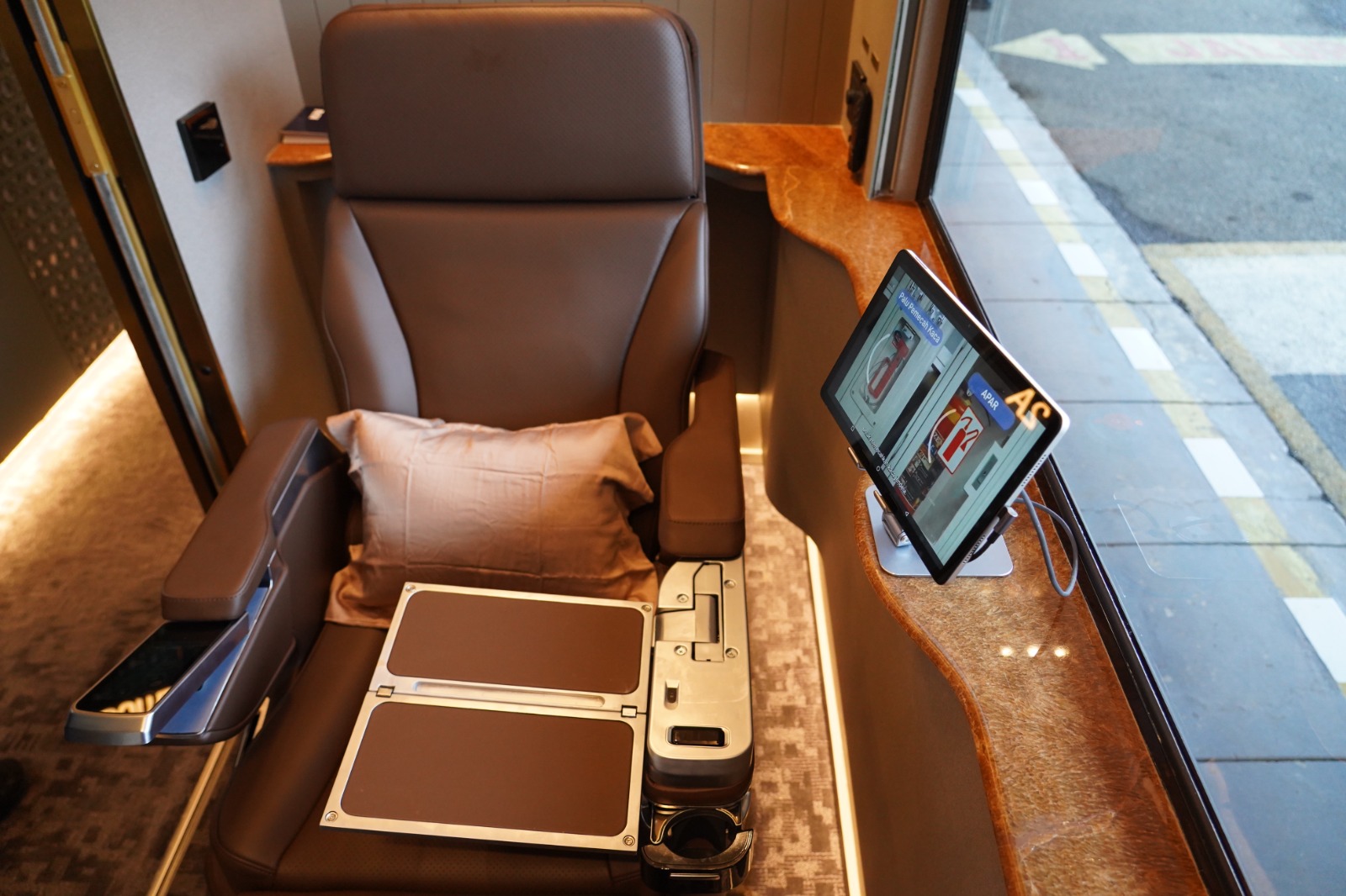 Mudik Lebih Berkesan dengan KA Anjasmoro Suites Class Compartment, Fasilitas Istimewa untuk Perjalanan Nyaman
