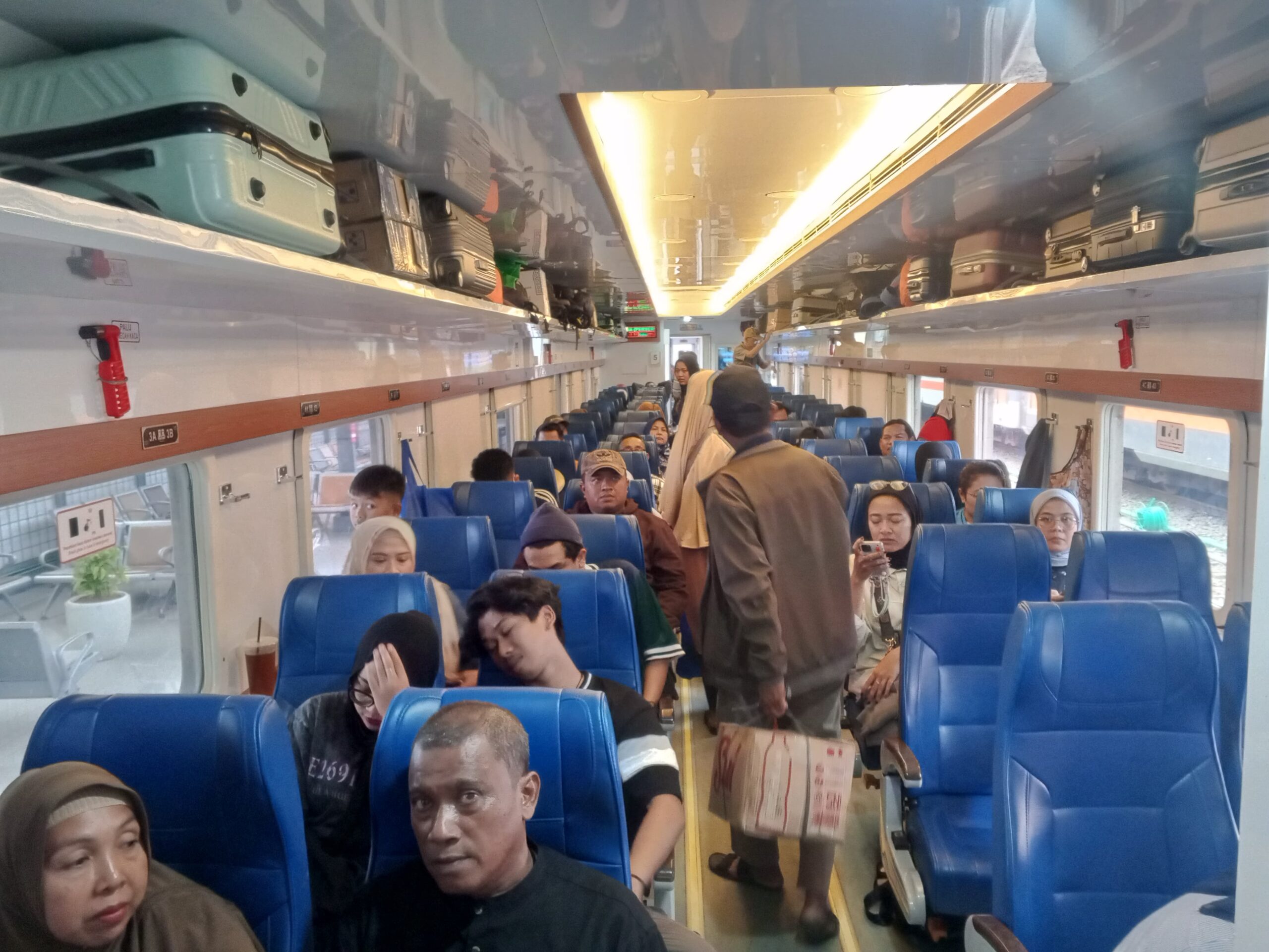 Jutaan Tiket Terjual, KAI Kelola Arus Balik dengan Bantuan Kebijakan WFA