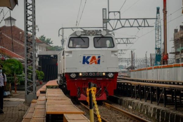 Antisipasi Lebaran, KAI Daop 3 Cirebon Siaga Hadapi Puncak Mudik dan Jalur Rawan