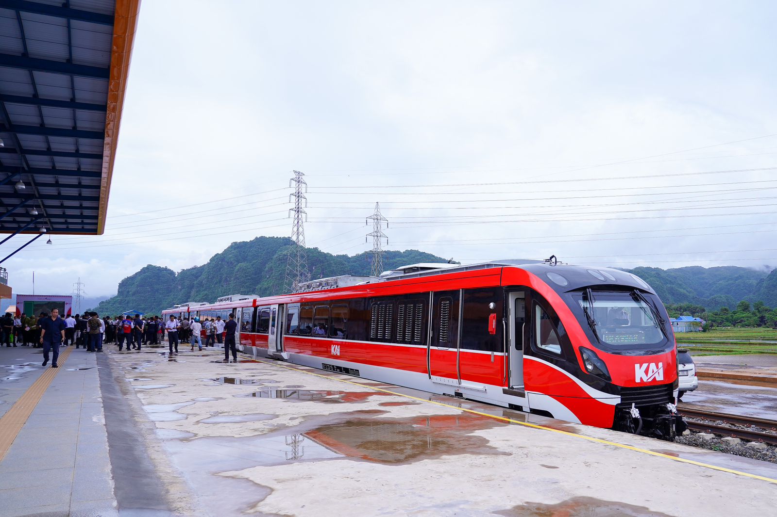 KAI Group: Komitmen pada Transportasi Berkelanjutan dan Inovasi dalam Hari Transportasi Nasional