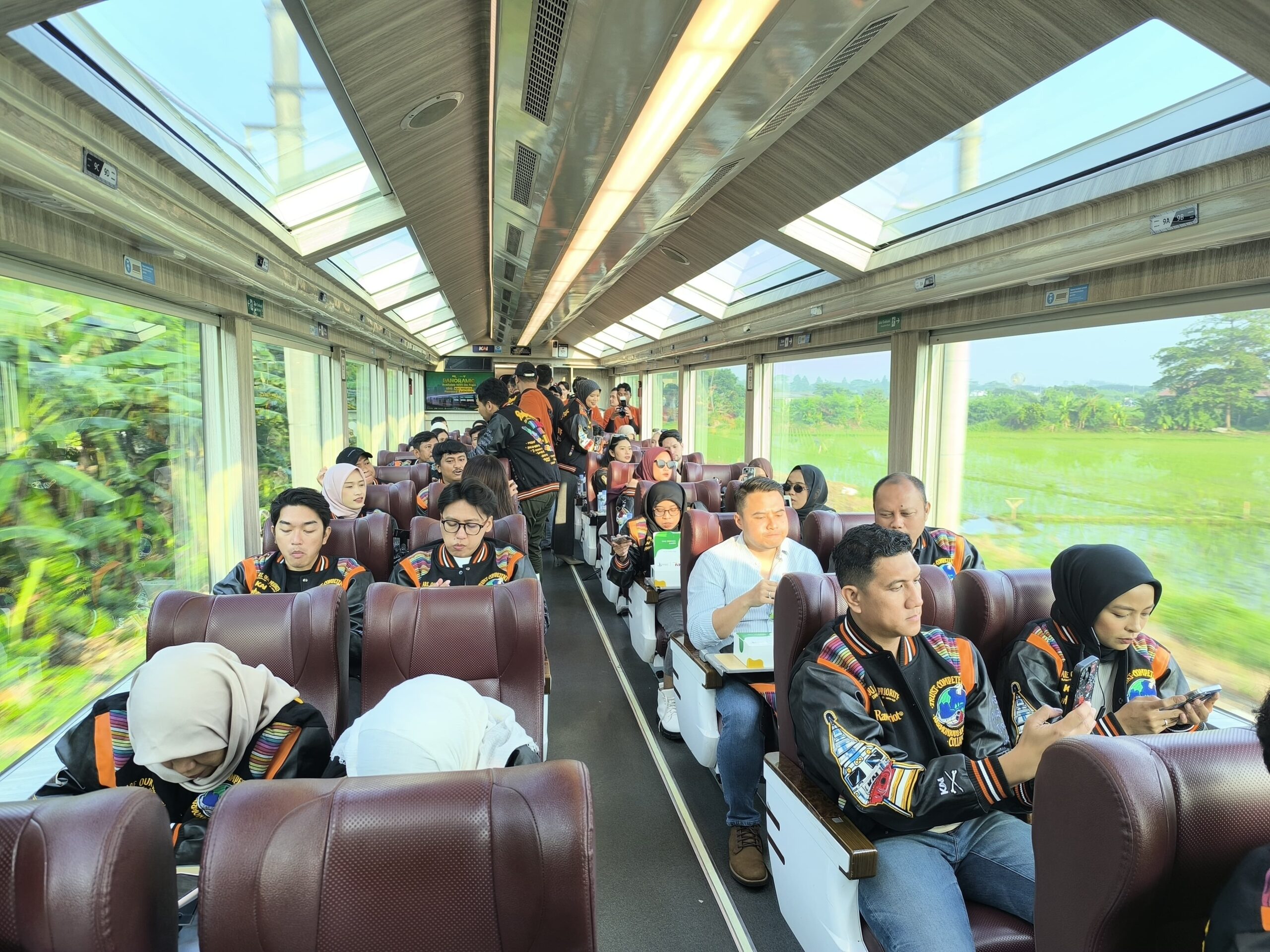 KAI Tawarkan Petualangan Panoramic untuk Gen Z di Bumi Papandayan