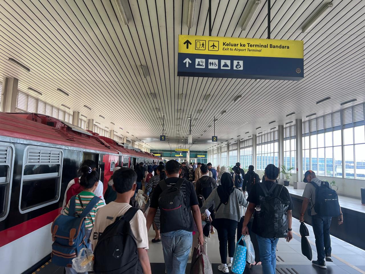 Kereta Bandara Kian Diandalkan, KAI Buktikan Peran Strategisnya dalam Mobilitas Nasional