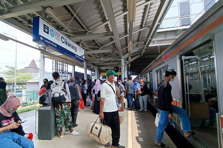 (VIDEO) Integrasi Moda di Stasiun Commuter Line Permudah Mobilitas Harian Warga