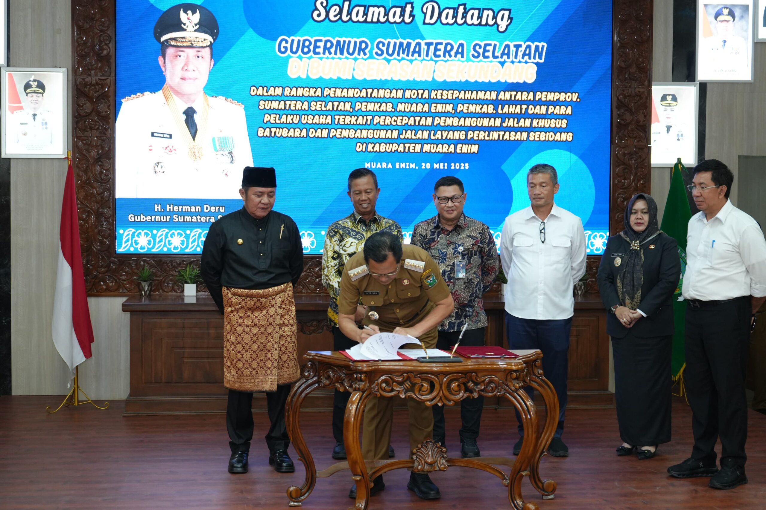 MoU Flyover Muara Enim: KAI dan Bukit Asam